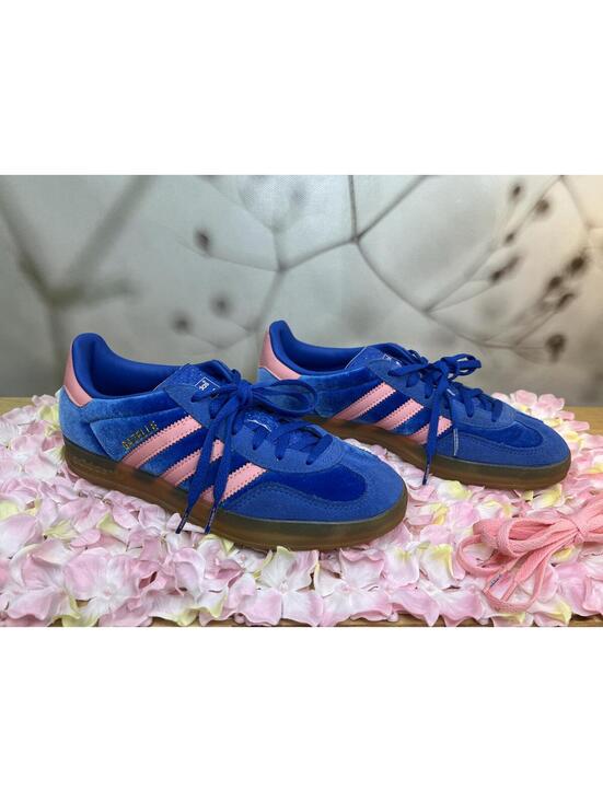 Shoes - Gazelle  Adidas Indoor in Blue, Semi Pink & Gum
